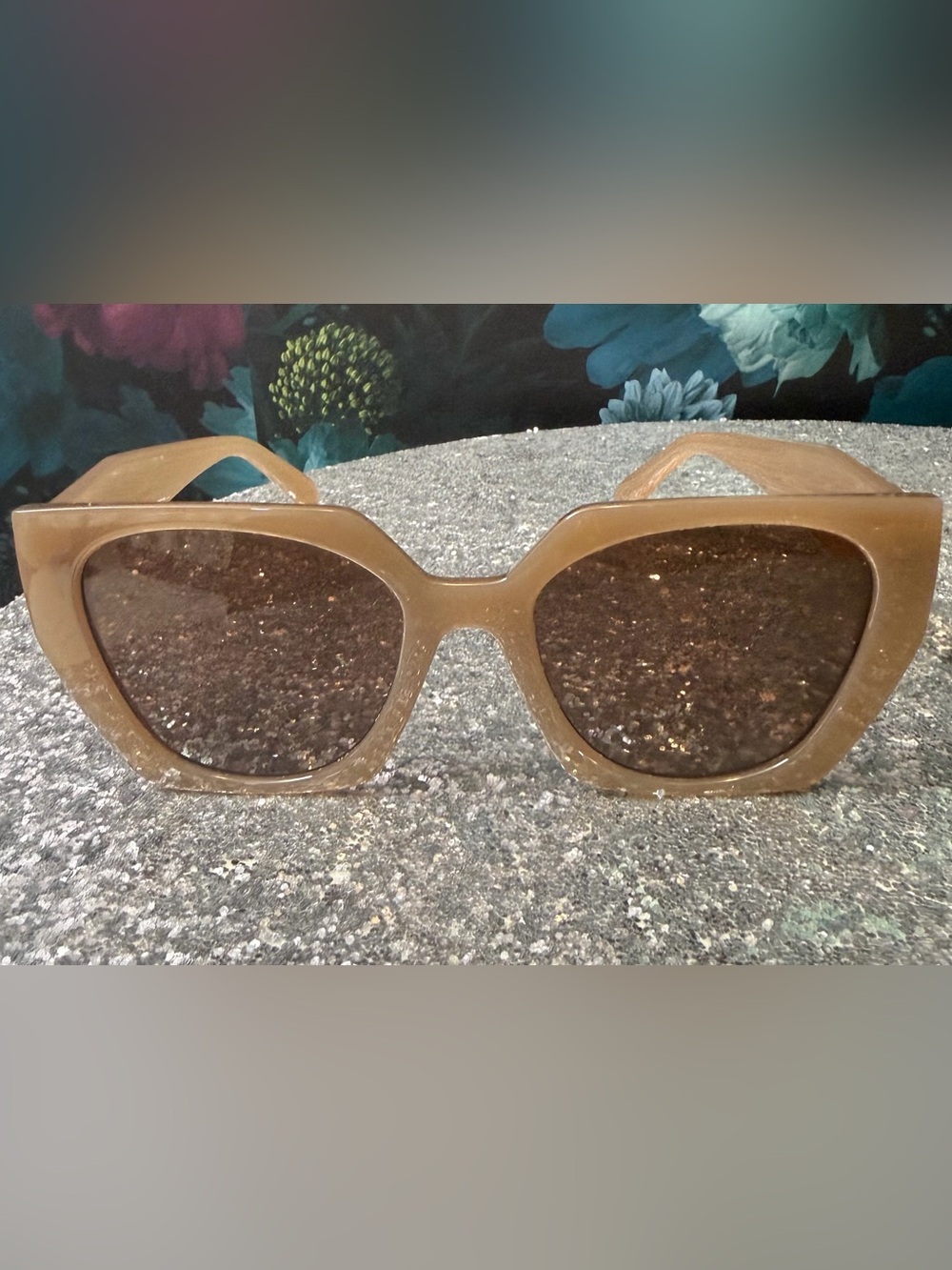 ✨💕Sunglasses - Picture 3 of 7